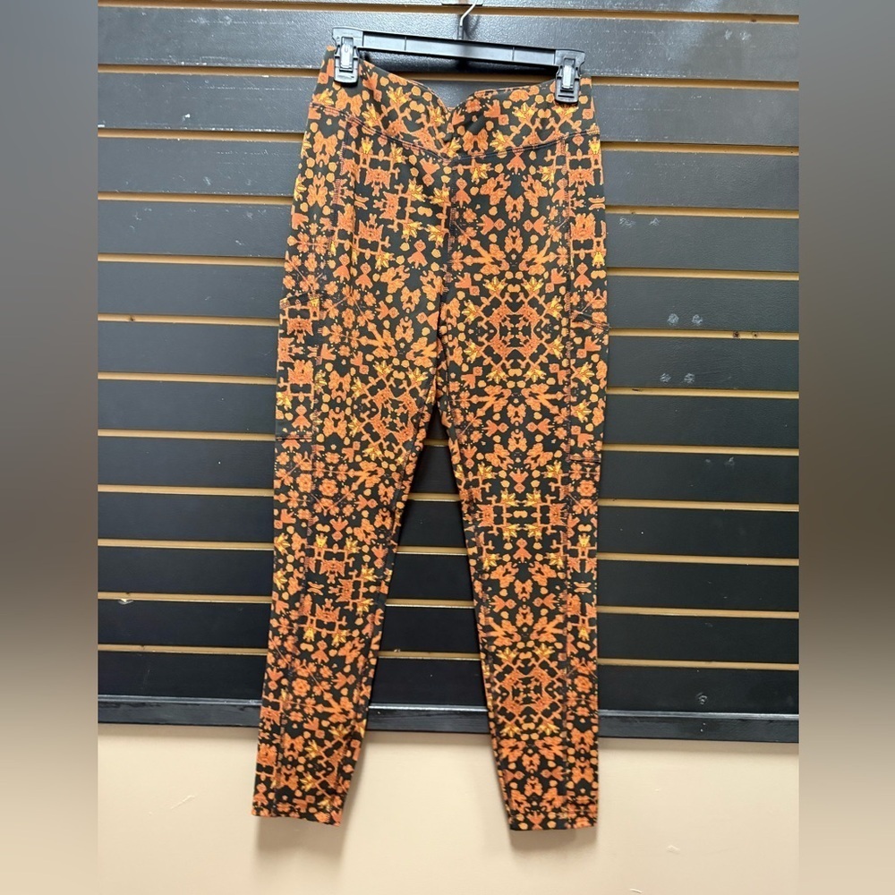 NWOT Coldwater Creek Black & Orange Patterned Stretch Leggings Size S